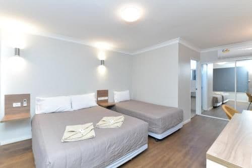 Deluxe King Room