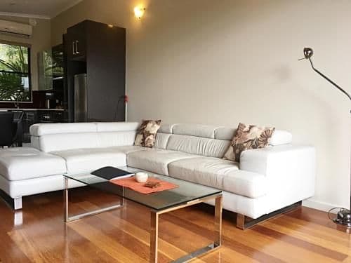 Deluxe Two-Bedroom Apartment - Unit 3