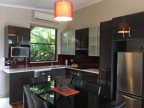 Deluxe Two-Bedroom Apartment - Unit 3