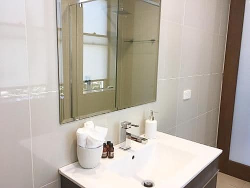 Deluxe Two-Bedroom Apartment - Unit 4