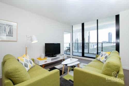 Deluxe Two-Bedroom Two-Bathroom Apartment
