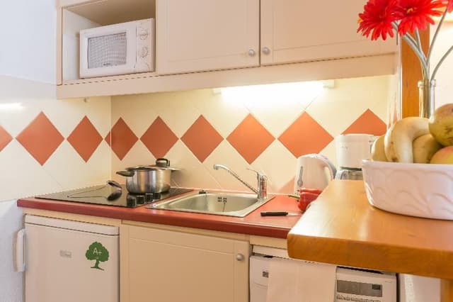 APARTMENT CAPACITY 4