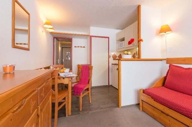 APARTMENT CAPACITY 4