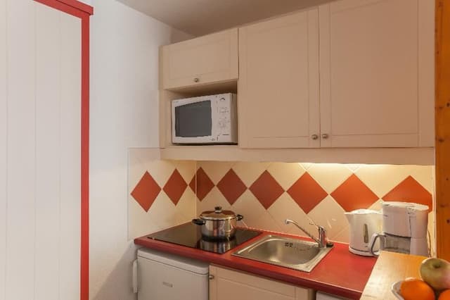 APARTMENT CAPACITY 6