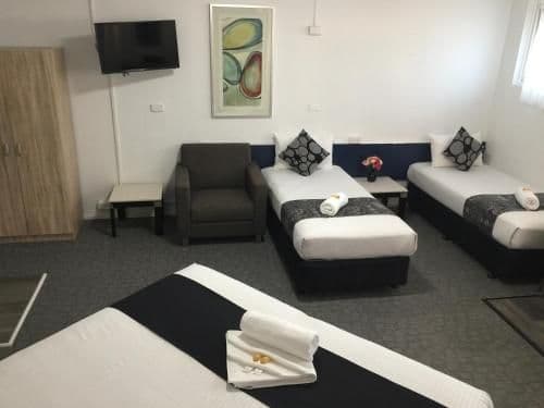 Triple Family Room