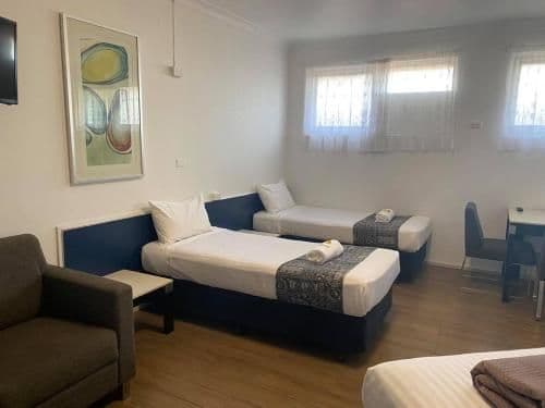 Triple Family Room