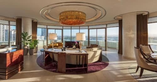 Penthouse Suite
