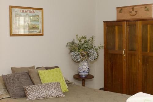 Queen Room with Shared Bathroom