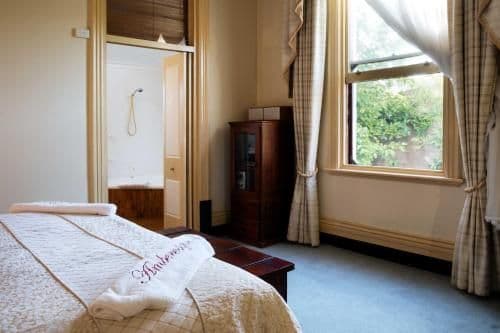 Deluxe Double or Twin Room with Spa Bath