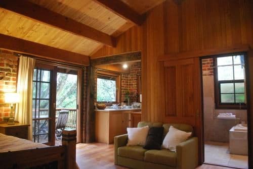 Deluxe Suite with Spa Bath