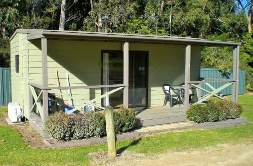 Cabin with Shared Bathroom