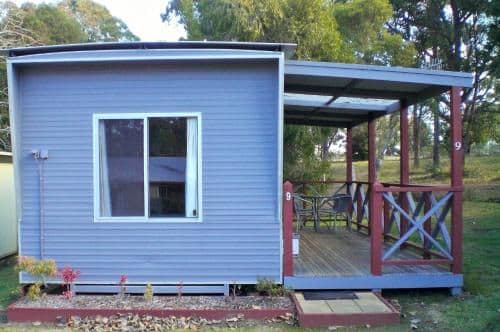 Cabin with Shared Bathroom