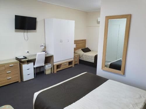 Deluxe Double or Twin Room