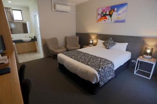 Queen Room