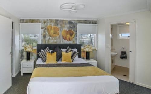 Three-Bedroom Penthouse Apartment