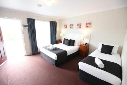 Queen and Single Room