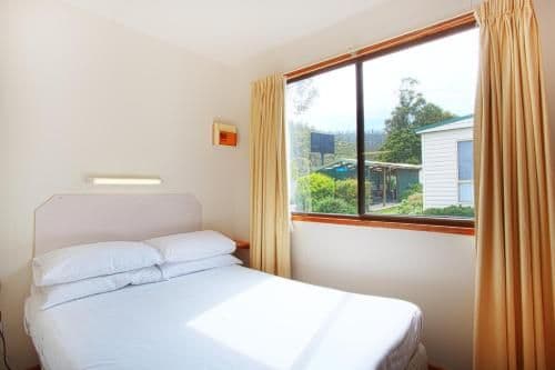 Economy Cabin - Sleeps 4