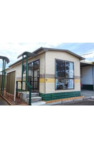 Economy Cabin - Sleeps 2