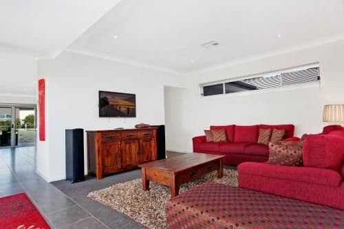 Four-Bedroom Holiday Home