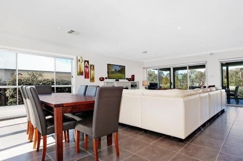 Four-Bedroom Holiday Home
