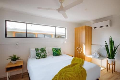 Double or Twin Room with Sea View