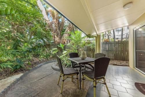 Superior One-Bedroom Apartment