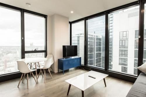 Deluxe Apartment