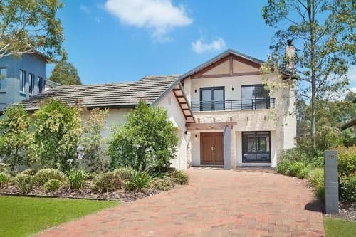 Four-Bedroom Holiday Home