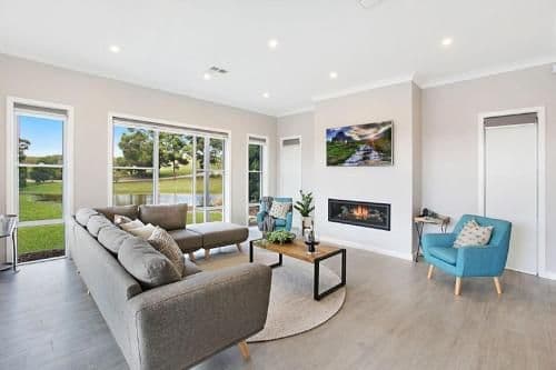 Four-Bedroom Holiday Home