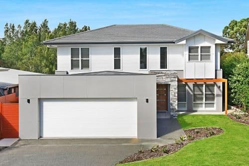 Four-Bedroom Holiday Home