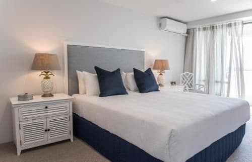 Luxury Two-Bedroom Apartment - Water Front