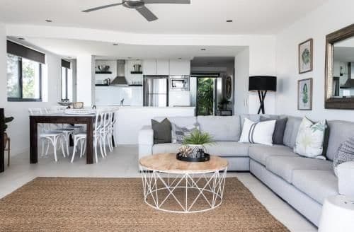 Deluxe Three-Bedroom Townhouse - Waterfront