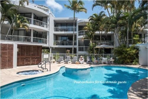 Deluxe Two-Bedroom Apartment with Garden View