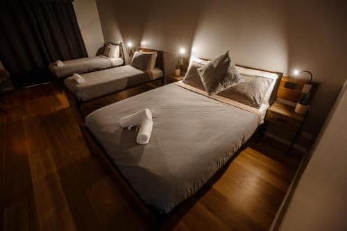 Quadruple Room with Private Bathroom