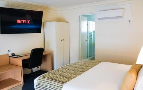 Deluxe Double Room with Bath