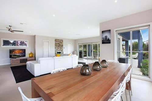Four-Bedroom Holiday Home