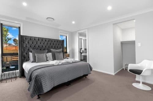 Four-Bedroom Holiday Home