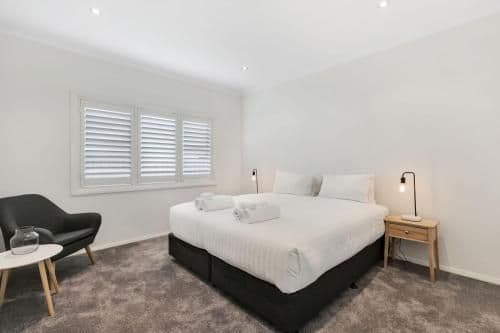 Five-Bedroom Holiday Home