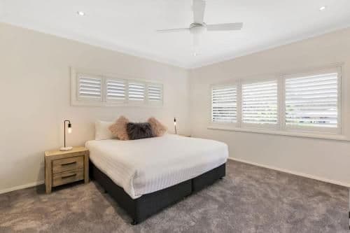 Five-Bedroom Holiday Home