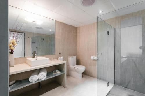 Suite with Spa Bath