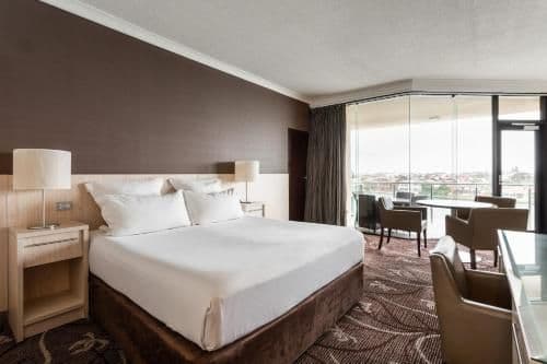 Suite with Spa Bath