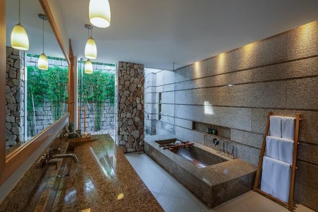 SUITE LUXURY