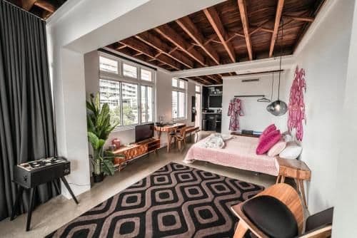 Deluxe Room with Private Balcony and Sea-view
