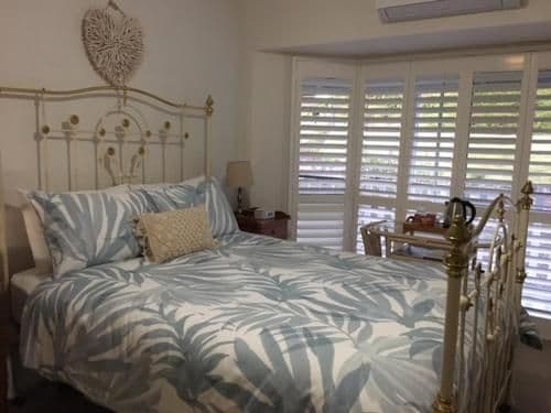 Deluxe Queen Room with Ensuite