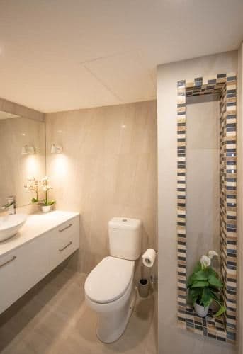 Two-Bedroom Deluxe Apartment - High Floor