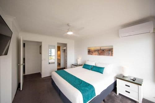 Two-Bedroom Deluxe Apartment - High Floor