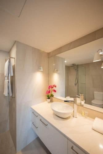 Two-Bedroom Deluxe Apartment - High Floor