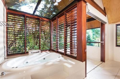 Four-Bedroom Luxury Villa with Private Pool 