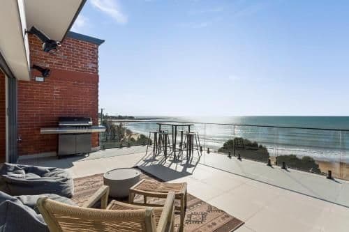 Apartment with Sea View