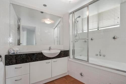 Three-Bedroom Apartment - Level 6-9
